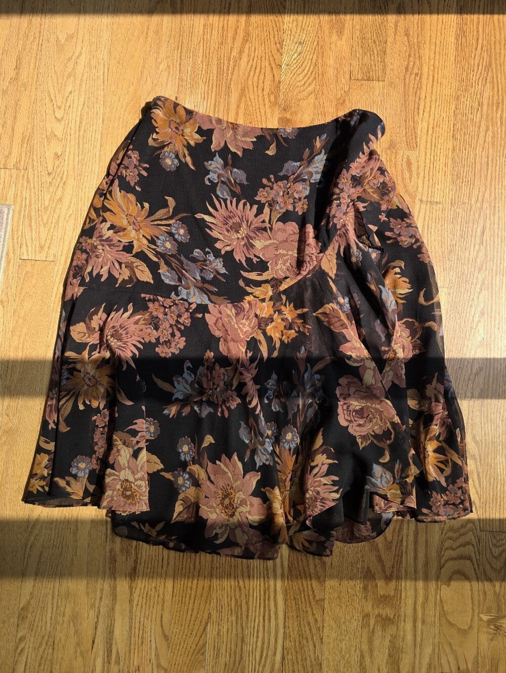 Vintage Lauren Ralph Lauren 100% Silk Dark Floral Bias Cut Midi Skirt Size 8